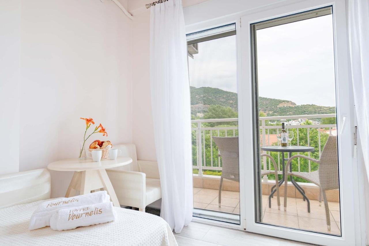 Vournelis Beach Hotel And Spa Nea Iraklitsa Exterior photo